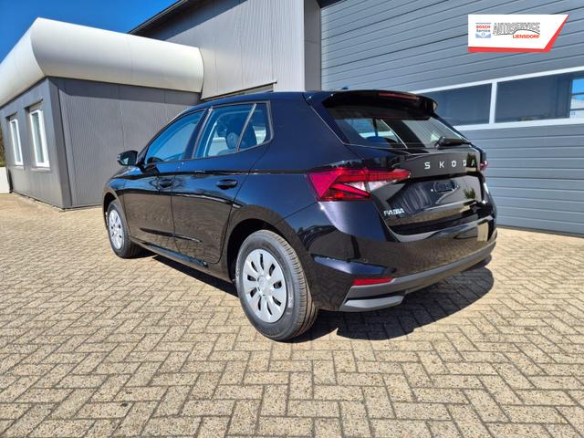 Skoda Fabia 1.0 TSI 95PS Selection 5-t&uuml;rig R&uuml;ckf.Kamera Parksensoren Sitzheizung Multifunktionslenkrad Klima Skoda-Radio Bluetooth Touchscreen Tempomat Nebelsch. Apple CarPlay + Android Auto 