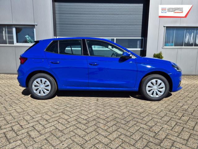 Skoda Fabia 1.0 TSI 95PS Selection 5-t&uuml;rig R&uuml;ckf.Kamera Parksensoren Sitzheizung Multifunktionslenkrad Klima Skoda-Radio Bluetooth Touchscreen Tempomat Nebelsch. Apple CarPlay + Android Auto 