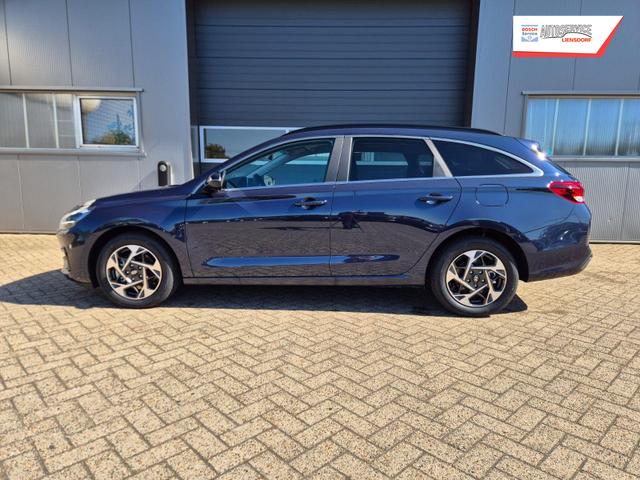 Hyundai i30 Kombi 1.6 T-GDI 150PS Automatik Trend Sitzheizung Lenkradheizung Klimaautomatik PDC v+h R&uuml;ckf.Kamera Navi Apple CarPlay + Android Auto 16"LM 
