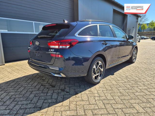 Hyundai i30 Kombi 1.6 T-GDI 150PS Automatik Trend Sitzheizung Lenkradheizung Klimaautomatik PDC v+h R&uuml;ckf.Kamera Navi Apple CarPlay + Android Auto 16"LM 
