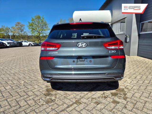 Hyundai i30 Kombi 1.6 T-GDI 150PS Automatik Trend Sitzheizung Lenkradheizung Klimaautomatik PDC v+h R&uuml;ckf.Kamera Navi Apple CarPlay + Android Auto 16"LM 