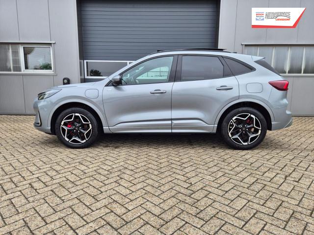Ford Kuga ST-Line X 243PS PHEV Automatik Matrix-LED schwenkb. AHK elektr. PanoDach Sitzheizung v+h Lenkradheizung Frontscheibe beheizb. Navi SYNC4 Apple CarPlay Android Auto Touchscreen PDC 4xKamera 2xKeyless B+O Sound 19"LM vollelektr. Reichweite 65KM 