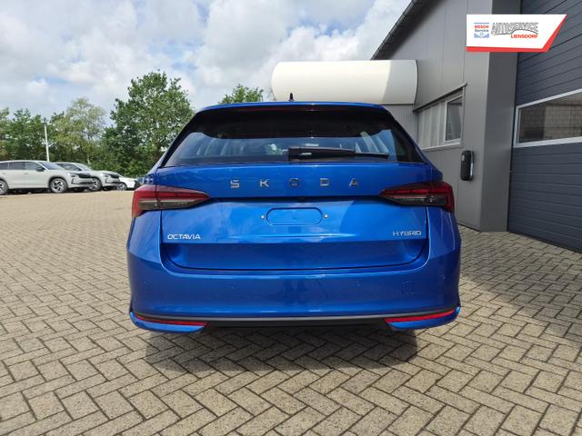 Skoda Octavia Combi 1.5 TSI 150PS m-HEV DSG Selection AHK Klimaautomatik ACC PDC v+h R&uuml;ckf.Kamera Sitzheizung TWA Apple CarPlay Android Auto 16"LM 