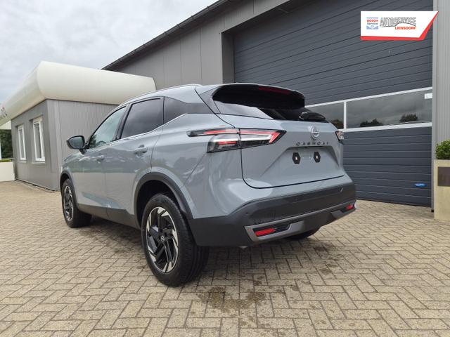 Nissan Qashqai 1.3 DIG-T MHEV 158 PS X-Tronic N-Connecta Teil-Leder PanoGlasdach Klimaautomatik Sitzheizung Lenkradheizung Navi ACC PDC v+h 360&deg;Kamera DAB Bluetooth Touchscreen Apple CarPlay Android Auto 18"LM 