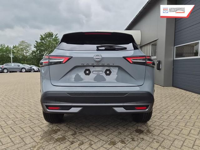 Nissan Qashqai 1.3 DIG-T MHEV 158 PS X-Tronic N-Connecta Teil-Leder PanoGlasdach Klimaautomatik Sitzheizung Lenkradheizung Navi ACC PDC v+h 360&deg;Kamera DAB Bluetooth Touchscreen Apple CarPlay Android Auto 18"LM 
