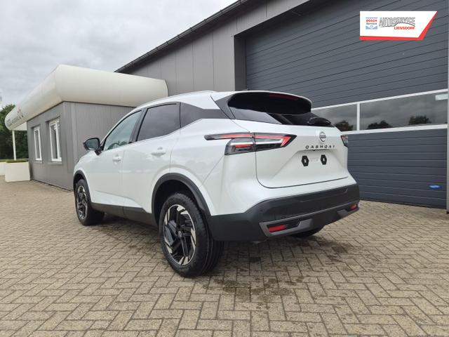 Nissan Qashqai 1.3 DIG-T MHEV 158 PS X-Tronic N-Connecta Teil-Leder PanoGlasdach Klimaautomatik Sitzheizung Lenkradheizung Navi ACC PDC v+h 360&deg;Kamera DAB Bluetooth Touchscreen Apple CarPlay Android Auto 18"LM 
