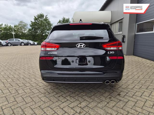 Hyundai i30 Kombi 1.6 T-GDI 150PS Automatik N-Line Sitzheizung Lenkradheizung Klimaautomatik Navi 10,3"-Touchscreen Bluelink Apple CarPlay + Android Auto PDC v+h R&uuml;ckf.Kamera 18-LM 