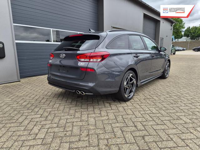 Hyundai i30 Kombi 1.6 T-GDI 150PS Automatik N-Line Sitzheizung Lenkradheizung Klimaautomatik Navi 10,3"-Touchscreen Bluelink Apple CarPlay + Android Auto PDC v+h R&uuml;ckf.Kamera 18-LM 
