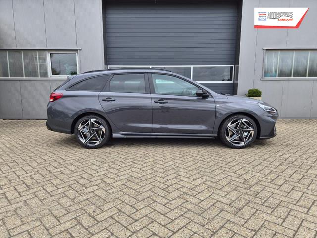 Hyundai i30 Kombi 1.6 T-GDI 150PS Automatik N-Line Sitzheizung Lenkradheizung Klimaautomatik Navi 10,3"-Touchscreen Bluelink Apple CarPlay + Android Auto PDC v+h R&uuml;ckf.Kamera 18-LM 