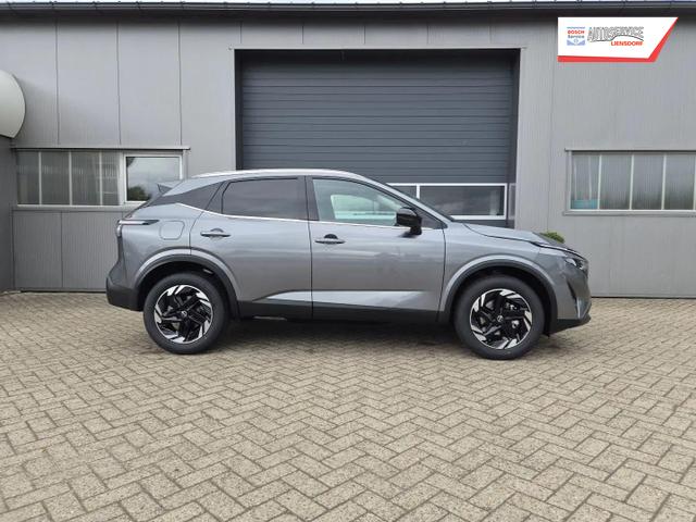 Nissan Qashqai 1.3 DIG-T MHEV 158 PS X-Tronic N-Connecta Teil-Leder PanoGlasdach Klimaautomatik Sitzheizung Lenkradheizung Navi ACC PDC v+h 360&deg;Kamera DAB Bluetooth Touchscreen Apple CarPlay Android Auto 18"LM 