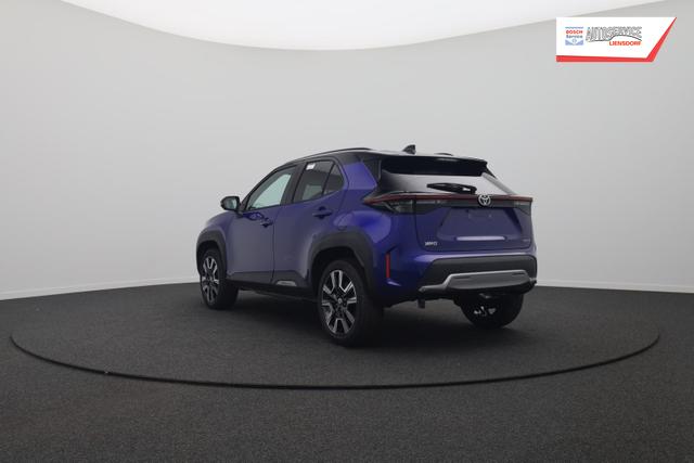 Toyota Yaris Cross 1.5-l 130PS HEV Automatik Style Matrix-LED 4xKamera elektr. Heckklappe Sitzheizung Lenkradheizung Klimaautomatik Navi Bluetooth wireless Apple CarPlay + Android Auto ACC PDC v+h 18"LM 
