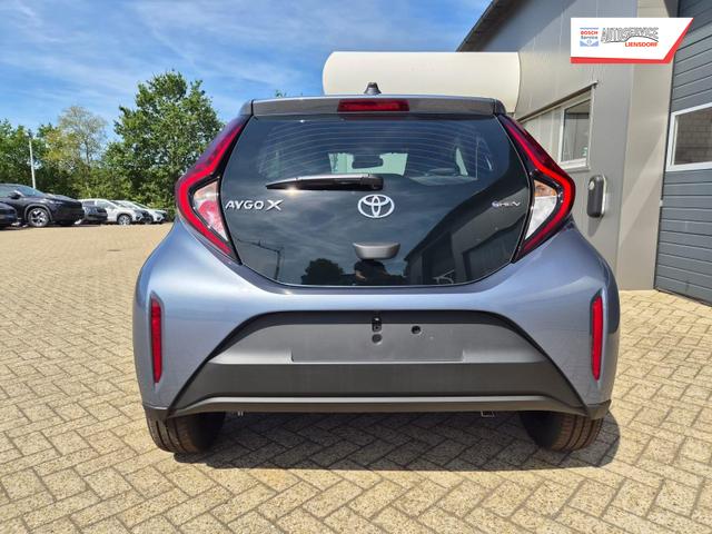 Toyota Aygo X Pure 1.5 Hybrid 116PS Automatik Sitzheizung Klimaautomatik R&uuml;ckf.Kamera AbstandsTempomat Nebelscheinw. Multifunktionslenkrad Bluetooth Touchscreen Apple CarPlay + Android Auto 2xKeyless 