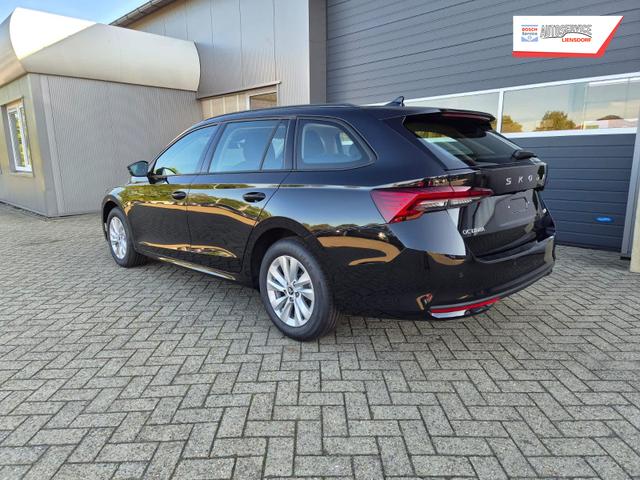 Skoda Octavia Combi 1.5 TSI 150PS m-HEV DSG Selection AHK Klimaautomatik PDC v+h R&uuml;ckf.Kamera Sitzheizung Apple CarPlay Android Auto 16"LM 
