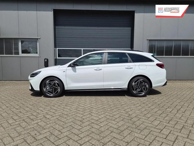 Hyundai i30 Kombi 1.6 T-GDI 150PS Automatik N-Line Sitzheizung Lenkradheizung Klimaautomatik Navi 10,3"-Touchscreen Bluelink Apple CarPlay + Android Auto PDC v+h R&uuml;ckf.Kamera 18-LM 