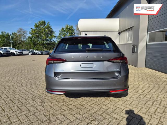 Skoda Octavia Combi 1.5 TSI 150PS m-HEV DSG Selection AHK Klimaautomatik PDC v+h R&uuml;ckf.Kamera Sitzheizung Apple CarPlay Android Auto 16"LM 