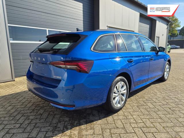 Skoda Octavia Combi 1.5 TSI 150PS m-HEV DSG Selection AHK Klimaautomatik PDC v+h R&uuml;ckf.Kamera Sitzheizung Apple CarPlay Android Auto 16"LM 