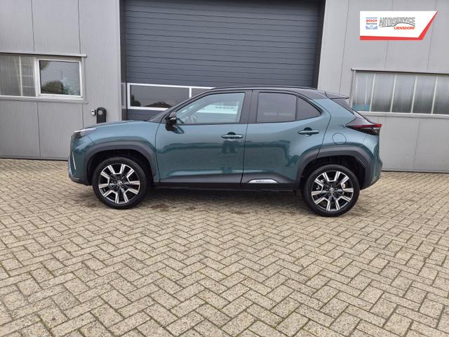 Toyota Yaris Cross 1.5-l 130PS HEV Automatik Style Matrix-LED 4xKamera elektr. Heckklappe Sitzheizung Lenkradheizung Klimaautomatik Navi Bluetooth wireless Apple CarPlay + Android Auto ACC PDC v+h 18"LM 