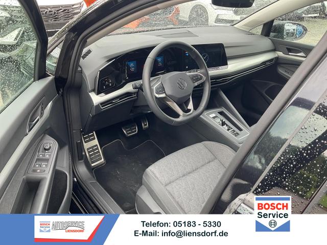 Volkswagen Golf - Move eTSI VIII Variant 1.0 DSG Move, Kamera, LED, Navi, Parklenk