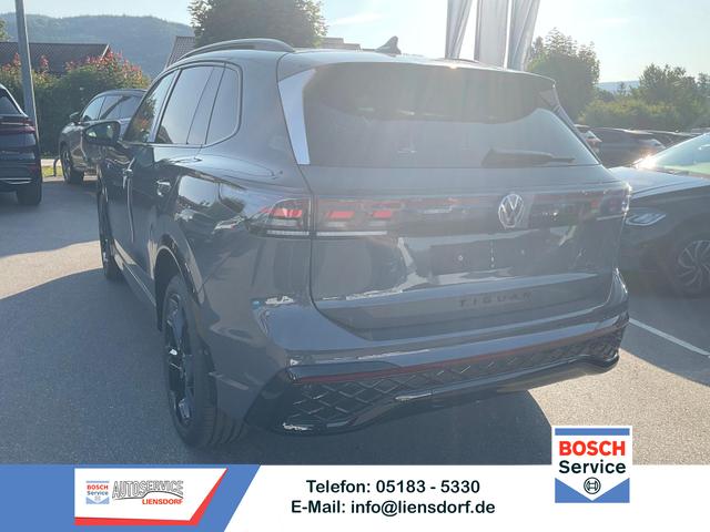 Volkswagen Tiguan - 1.5 TSI eHybrid 200 kW R-Line Black, Pano, 20-Zoll, AHK, AreaView, 5-J Garantie
