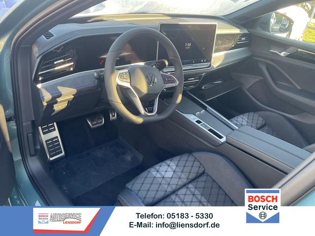 Volkswagen Passat Variant - 2.0 TDI 142 kW 4Motion R-Line DSG 4M Black, AHK, HUD, Side