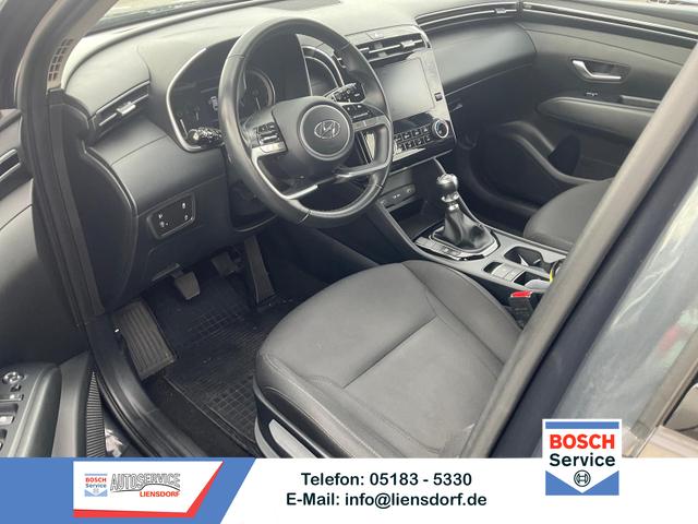 Hyundai TUCSON - Pure 2WD 1.6 T-GDi 2WD, LED, Kamera