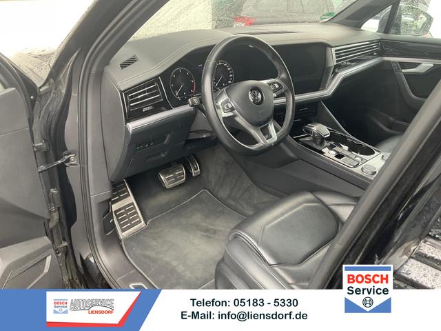 Volkswagen Touareg - R-Line 4Motion 3.0 V6 TDI 4M Black, AHK, Pano, IQ.Light, Luft, 21-Zoll