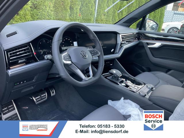 Volkswagen Touareg - 3.0 TDI 210 kW 4Motion R-Line V6 Black, AHK, HuD, Luft, Standheizung