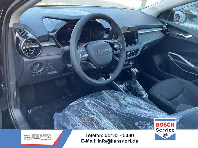 Skoda Fabia - Selection 1.0 TSI DSG 130 Jahre, LED, Kamera, ACC, Side, Ladeboden, Winter