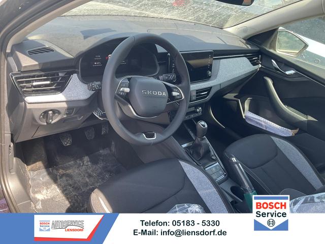 Skoda Kamiq - Selection 1.5 TSI Selection, AHK, 16-Zoll, Kamera, Winter, 4-J Garantie