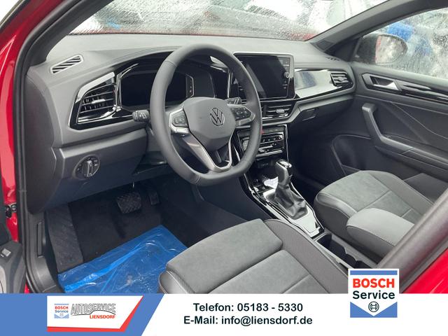 Volkswagen T-Roc - Style 1.5 TSI DSG Black Style, AHK, IQ.Light, 19-Zoll, easyOpen, Navi