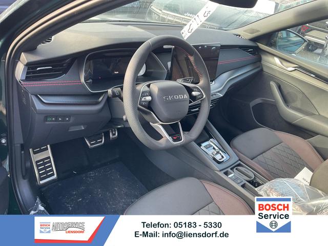 Skoda Octavia Combi - RS 2.0 TSI DSG, Sonderlackierung, AHK, 19 Zoll, Canton, el. Klappe, Navi, Matrix, sofort
