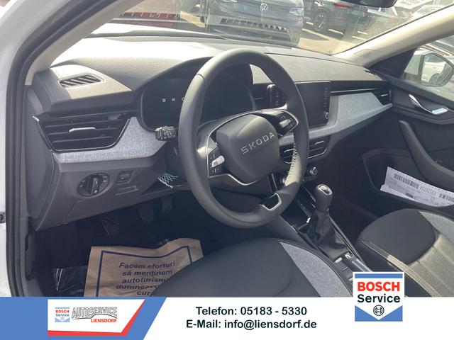 Skoda Kamiq - Selection 1.5 TSI Selection, AHK, LED, Kamera, Winter, Ladeboden, 16-Zoll, 4 J.-Garantie