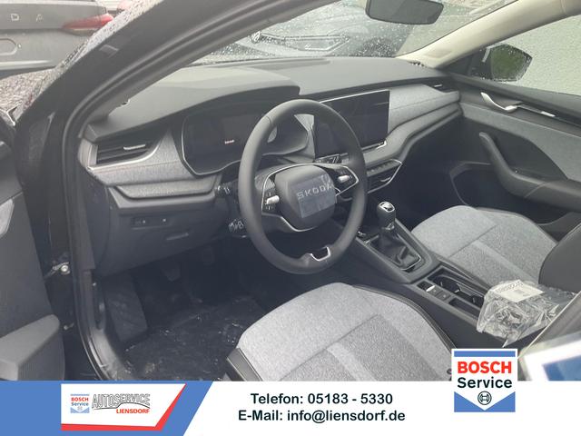 Skoda Octavia Combi - 1.5 TSI 110 kW Selection Selection, LED, Side, ACC, Kamera, Winter, 17-Zoll