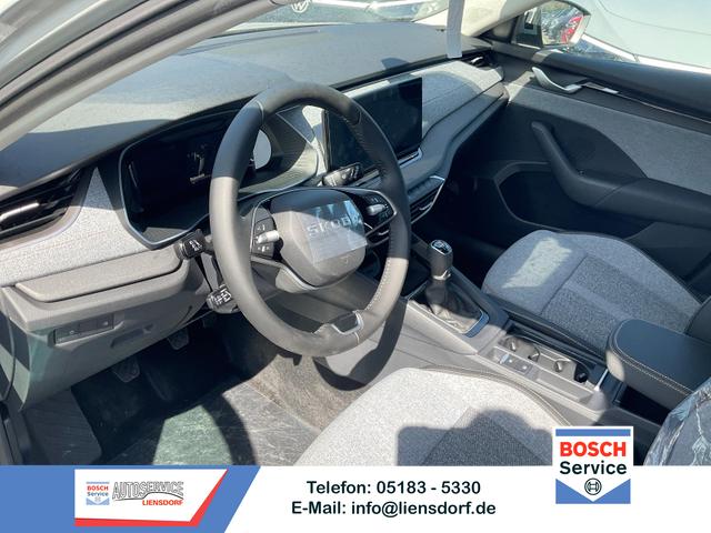 Skoda Octavia Combi - 1.5 TSI 110 kW Selection Selection, LED, Side, ACC, Kamera, Winter, 17-Zoll