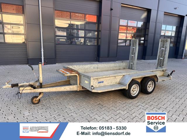 Saris Magnum Explorer 300 - Baumaschinenanh&auml;nger EZ: 06/2015