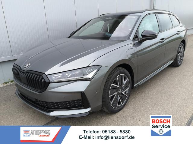 Skoda Superb Combi - 1.5 TSI iV 150 kW Sportline Kombi Head Up Pano AHK GV5