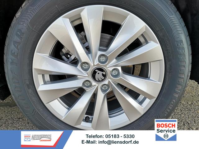Skoda Octavia Combi - 2.0 TDI 110 kW Selection Kombi DSG AHK Navi GV5