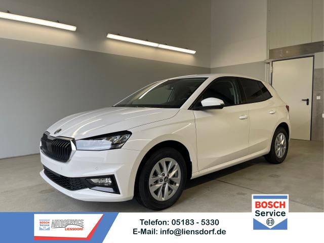 Skoda Fabia - Selection 115PS DSG Alu+AHK+Kessy+Kamera+GV5+Sitzheiz