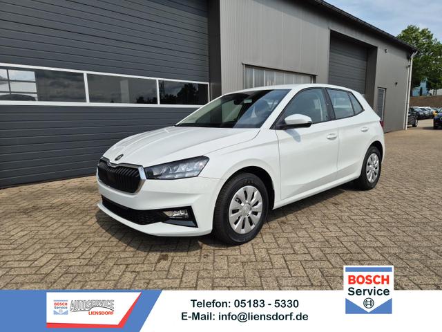 Skoda Fabia - 1.0 TSI 115PS Selection 5-türig Sitzheizung Parksensoren Multifunktionslenkrad Klima Skoda-Radio Bluetooth Touchscreen Tempomat Nebelsch. wireless Apple CarPlay + Android Auto