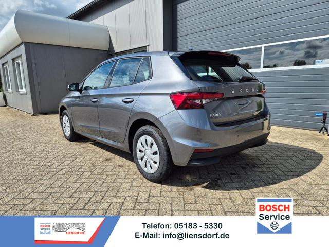 Skoda Fabia - 1.0 TSI 95PS Selection 5-türig Rückf.Kamera Parksensoren Sitzheizung Multifunktionslenkrad Klima Skoda-Radio Bluetooth Touchscreen Tempomat Nebelsch. Apple CarPlay + Android Auto