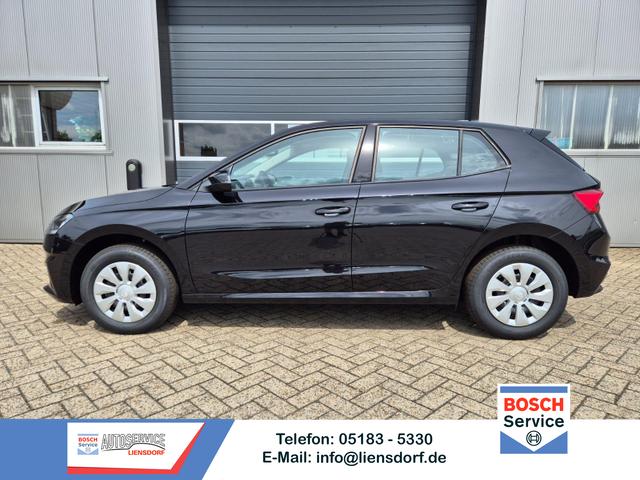 Skoda Fabia - 1.0 TSI 115PS DSG Selection 5-türig Rückf.Kamera Parksensoren Sitzheizung Multifunktionslenkrad Klima Skoda-Radio Bluetooth Touchscreen Tempomat Nebelsch. Apple CarPlay + Android Auto