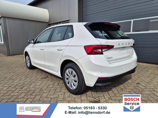 Skoda Fabia - 1.0 TSI 95PS Selection 5-t&uuml;rig R&uuml;ckf.Kamera Parksensoren Sitzheizung Multifunktionslenkrad Klima Skoda-Radio Bluetooth Touchscreen Speedlimiter Nebelsch. Apple CarPlay + Android Auto