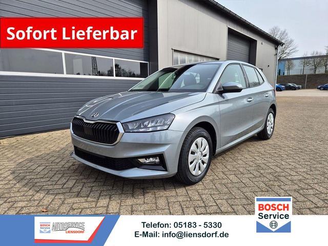 Skoda Fabia - 1.0 TSI 95PS Selection 5-t&uuml;rig R&uuml;ckf.Kamera Parksensoren Sitzheizung Multifunktionslenkrad Klima Skoda-Radio Bluetooth Touchscreen Tempomat Nebelsch. Apple CarPlay + Android Auto