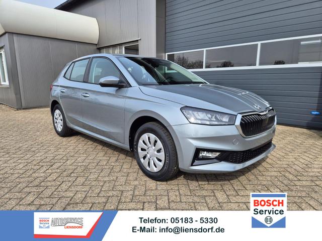 Skoda Fabia - 1.0 TSI 95PS Selection 5-t&uuml;rig R&uuml;ckf.Kamera Parksensoren Sitzheizung Multifunktionslenkrad Klima Skoda-Radio Bluetooth Touchscreen Tempomat Nebelsch. Apple CarPlay + Android Auto