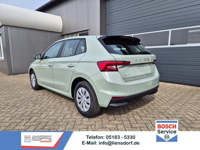 Skoda Fabia - 1.0 TSI 95PS Selection 5-t&uuml;rig R&uuml;ckf.Kamera Parksensoren Sitzheizung Multifunktionslenkrad Klima Skoda-Radio Bluetooth Touchscreen Speedlimiter Nebelsch. Apple CarPlay + Android Auto