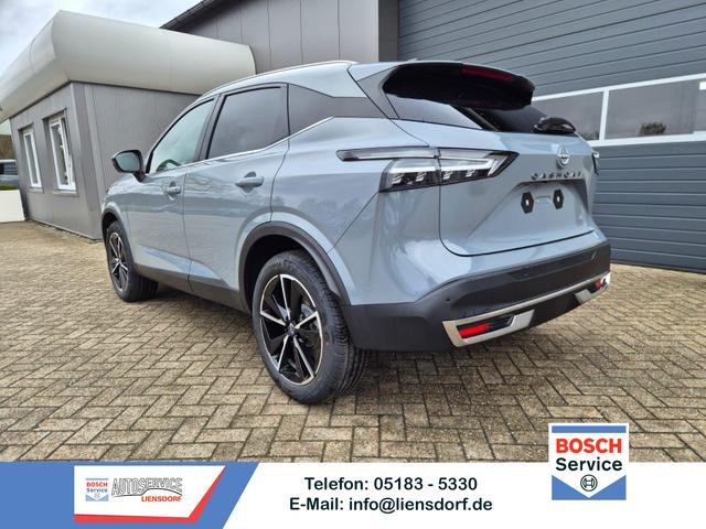 Nissan Qashqai - 1.3 DIG-T MHEV 158 PS X-Tronic Tekna Voll-Leder Klimaautomatik PanoGlasdach Sitzheizung Lenkradheizung Navi Head-Up Display elektr. Heckklappe ACC PDC v+h 360&deg;Kamera DAB Bluetooth Touchscreen Apple CarPlay Android Auto 19"LM