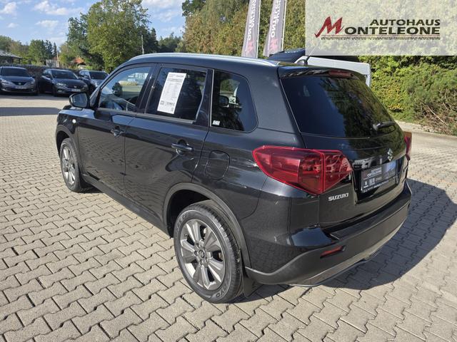 Suzuki Vitara 1.0 Comfort 4x4 | 8-fach bereift gepflegt 