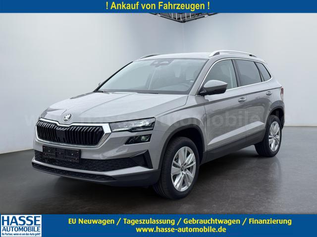 Skoda Karoq - Extra Plus 2,0 TDI DSG 2Zoklima 2xEinparkhilfe AHK Kamera Sitzheizung beheiztes Lenkrad
