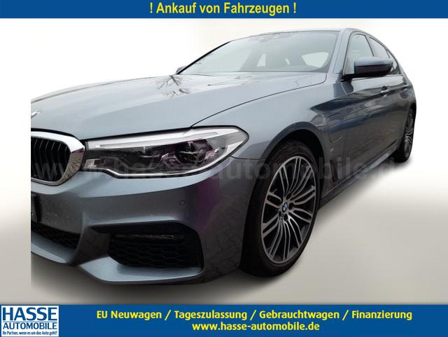 BMW 5er - Sport 530e Steptronic M LED Nav LM19Z ParkAs PDC