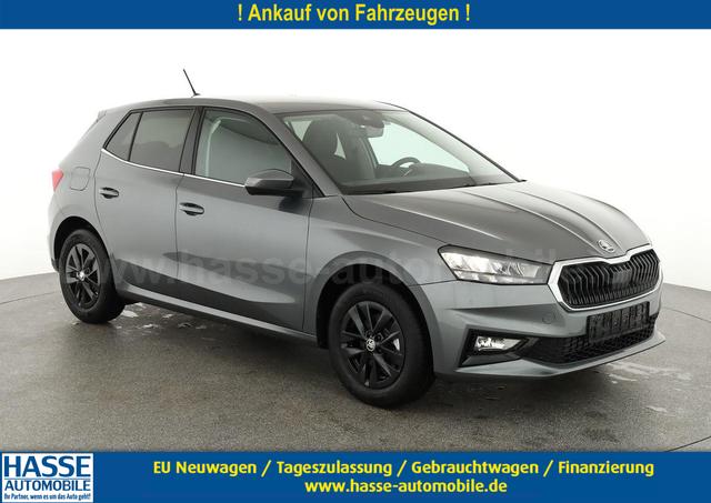 Skoda Fabia - Selection 1.0 TSI Selection, LED, Sitzheizung, 15-Zoll schwarz, Ladeboden